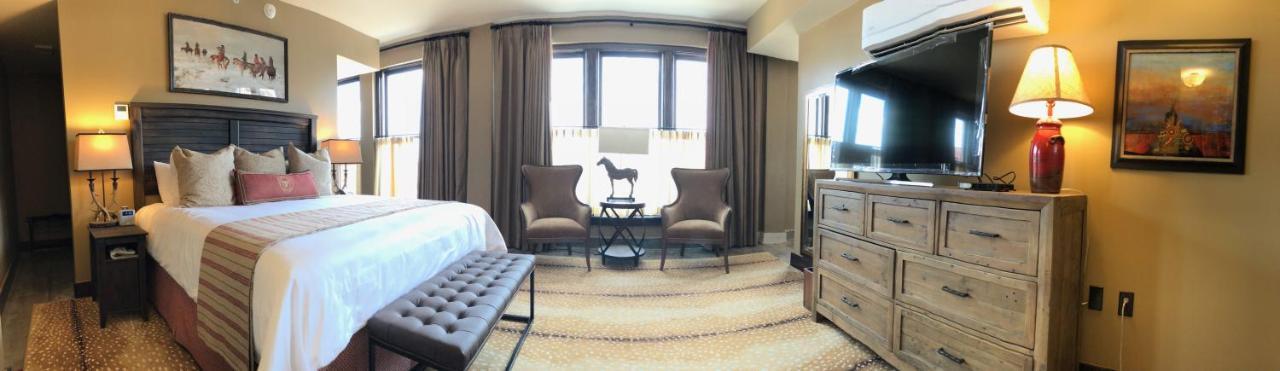 Frontier Hotel Pawhuska エクステリア 写真