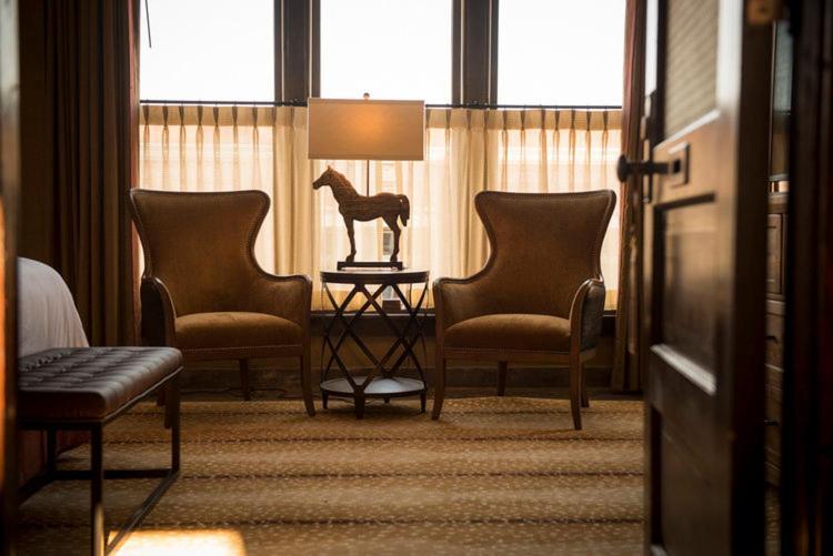Frontier Hotel Pawhuska エクステリア 写真